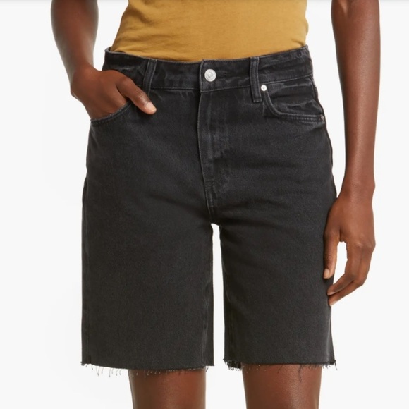 Paige Sammy Raw Hem Cutoff Denim Shorts
PAIGE
Fade to Black Destructed - Picture 2 of 6